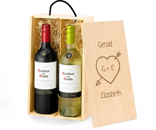 Anniversary & Wedding Casillero del Diablo Red & White Wine Gift Box With Engraved Personalised Lid